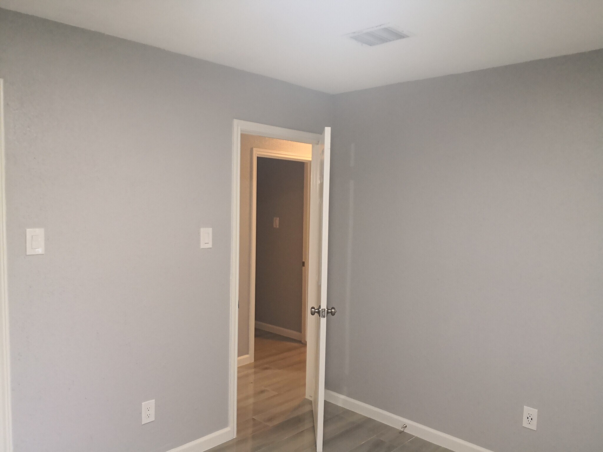 Bedroom 3 - 10335 Glenkirk Dr