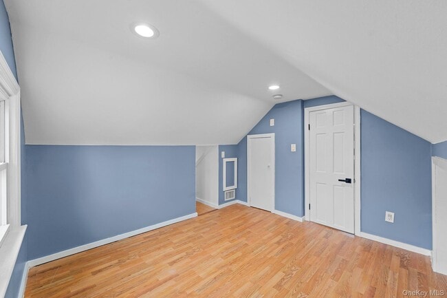 Building Photo - 218 Islip Blvd