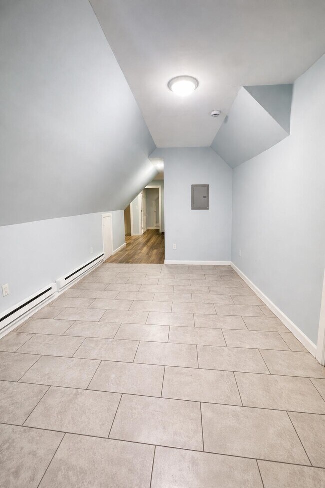 Building Photo - 100 Rosa Parks Blvd