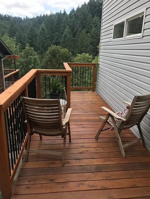 Building Photo - 1120 SW Broadway Dr