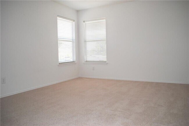 Building Photo - 2408 Bluffstone Dr