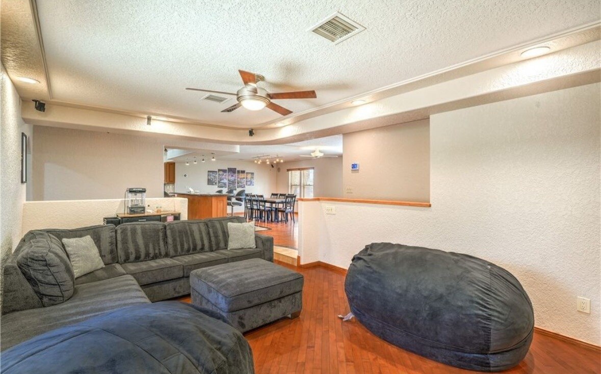 Building Photo - 3480 W Mesa Verde Ln