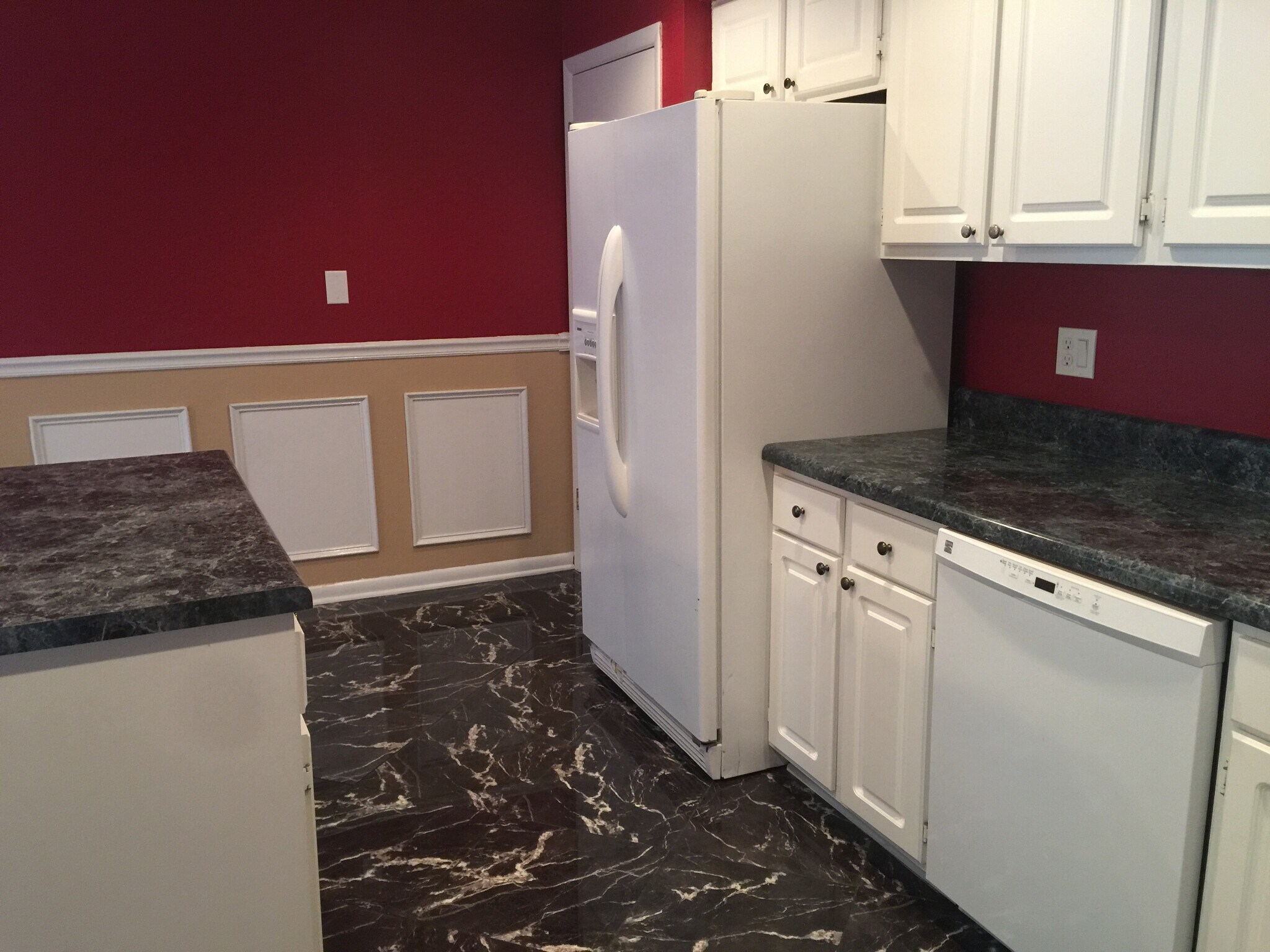 Kitchen - 4912 Angelia Dr