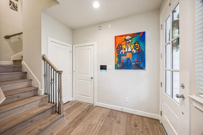 Building Photo - 803 Sienna Palm Ln