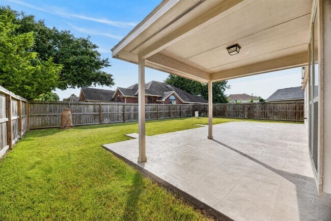 Building Photo - 7603 Kenmark Ln