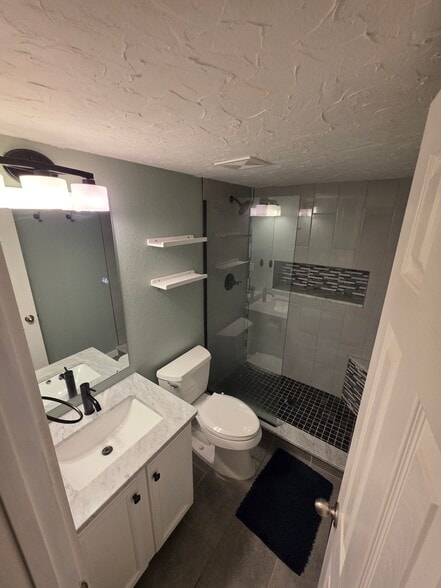 Building Photo - 13389 N Mariposa Ct