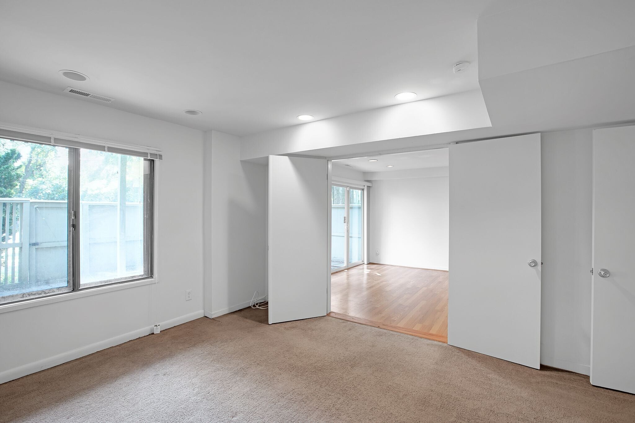 double doors to bedroom - 5224 Pooks Hill Rd