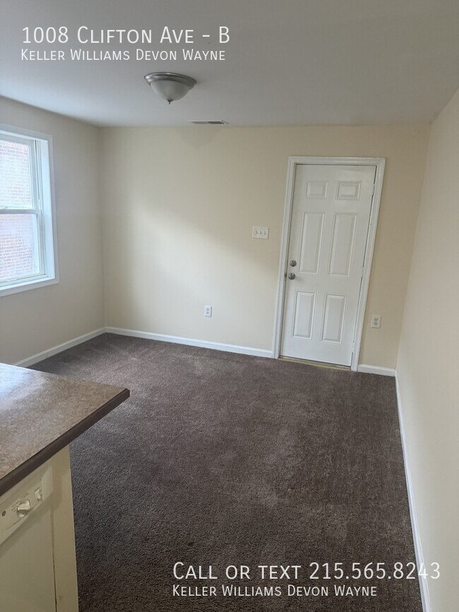 Building Photo - 1008 Clifton Ave