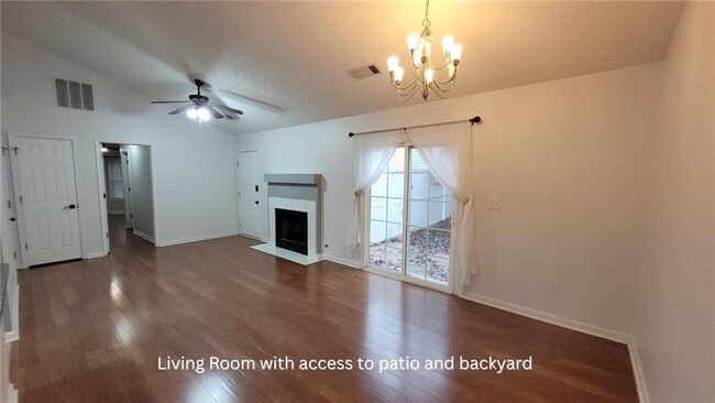 Building Photo - 720 Avening Ct