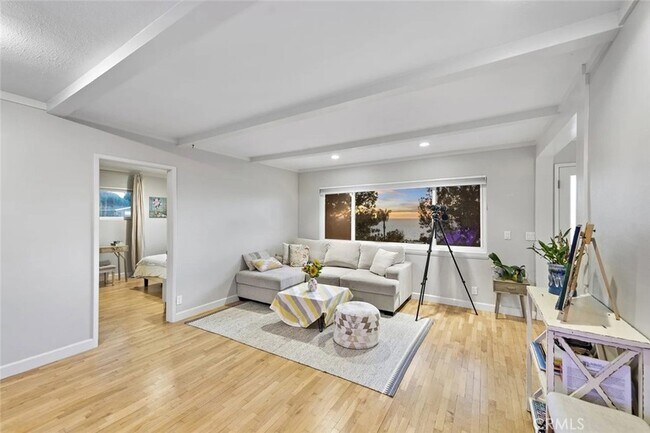 Building Photo - 22271 3rd Ave