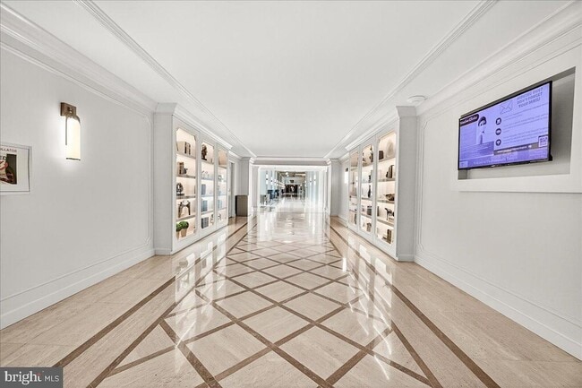 Building Photo - 5225 Pooks Hill Rd