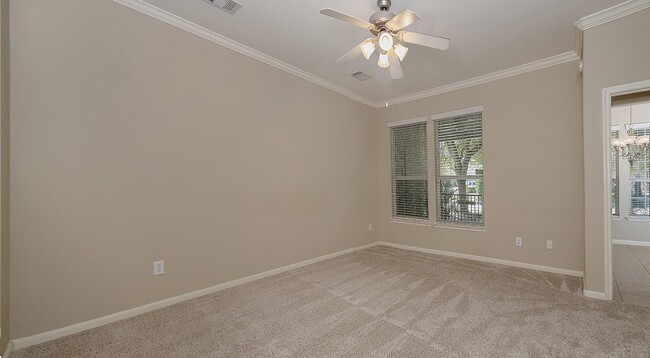 Building Photo - 50 E Pipers Green St