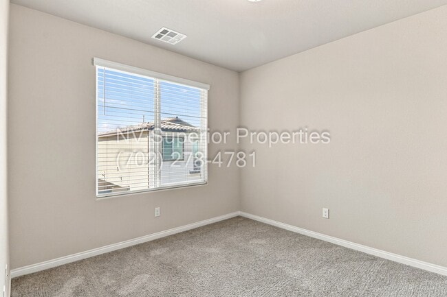 Building Photo - 7204 Sunray Point St