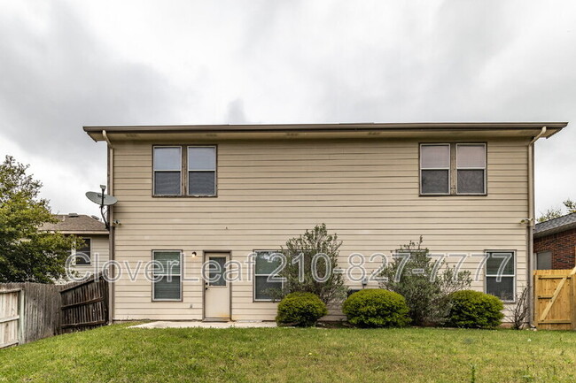 Building Photo - 2208 Sunderidge