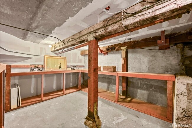 Building Photo - 279 Filbert St