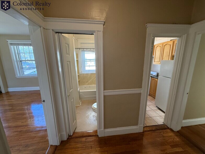 Building Photo - 319 Allston St