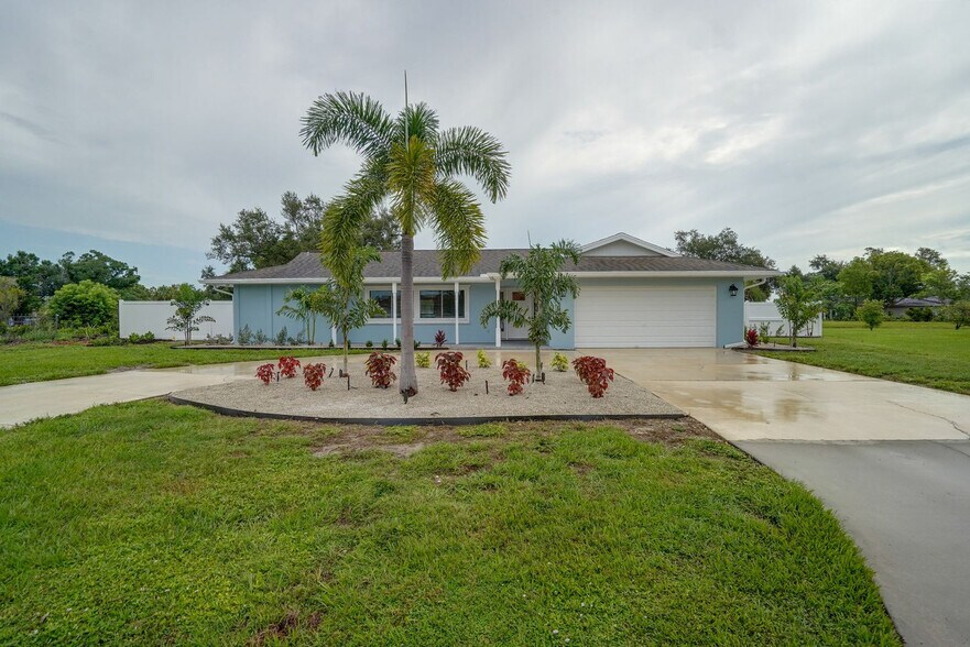 Building Photo - 3399 Espanola Dr