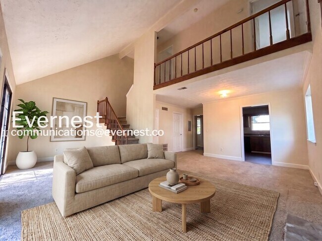 Building Photo - 1174 Ridgecrest Ln SE