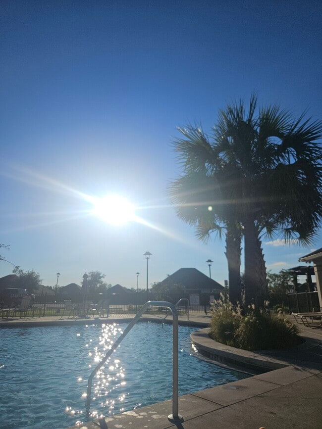 Building Photo - 5825 Danbury Blvd