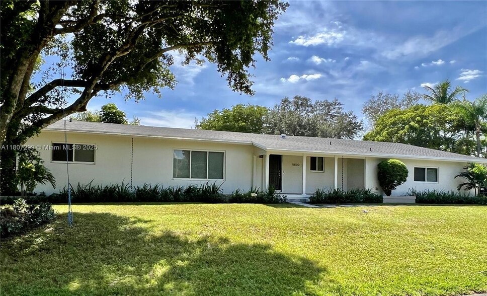 Primary Photo - 5800 SW 100th St