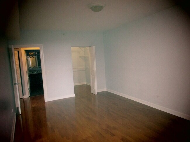 Building Photo - 8400 Callie Ave