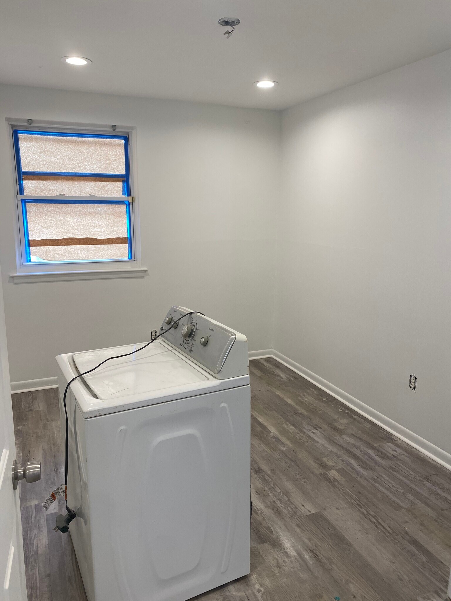 Building Photo - 10112 Verree Rd