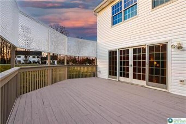 Building Photo - 8348 Pheasant Run