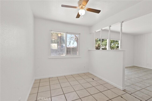 Building Photo - 10743 Cass St