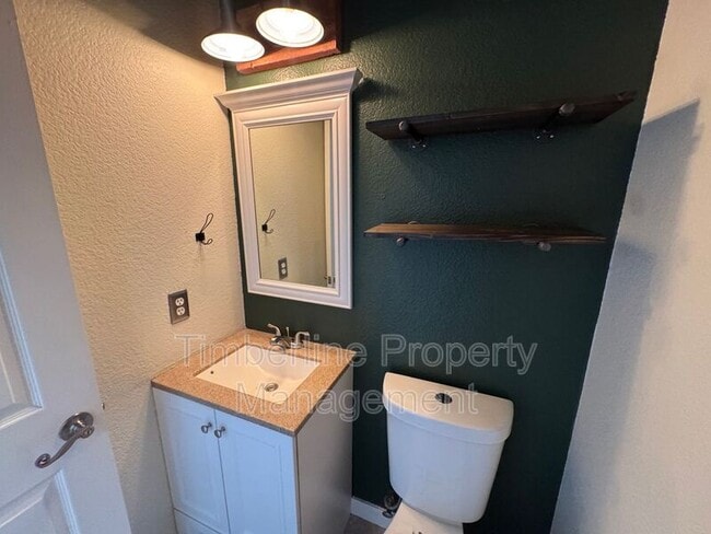Building Photo - 3548 Bucking Bronco Ct