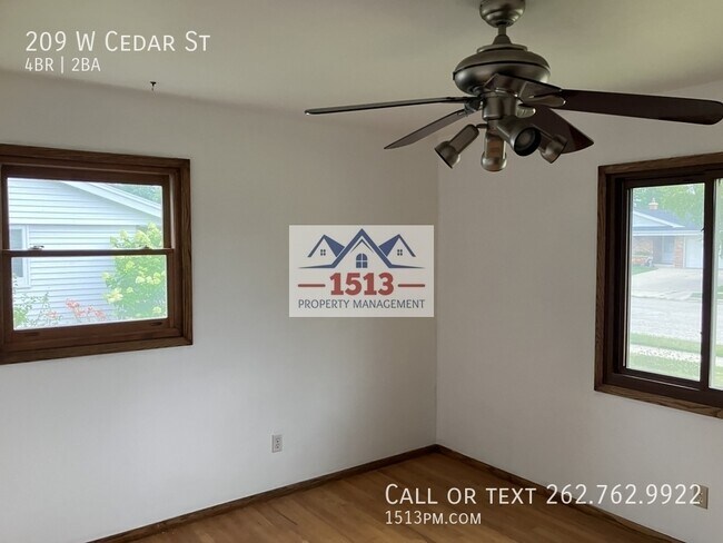 Building Photo - 209 W Cedar St