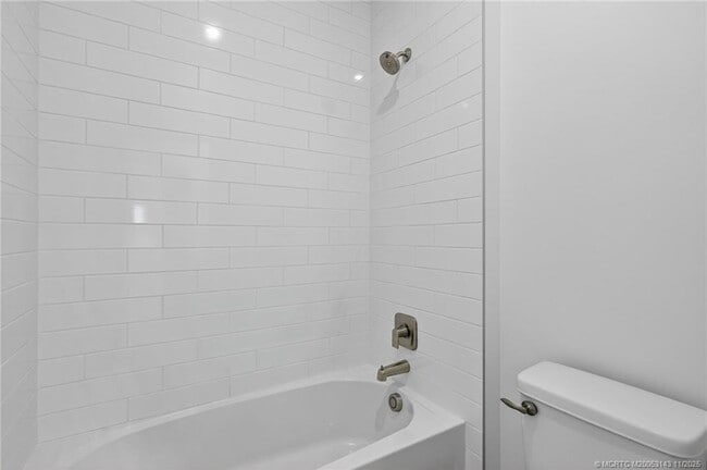 Building Photo - 3487 NW Solange Ct