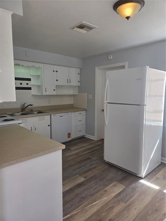 Building Photo - 101 E Atwater Ave