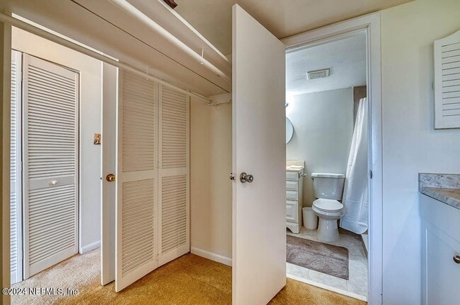 Building Photo - 2321 Costa Verde Blvd