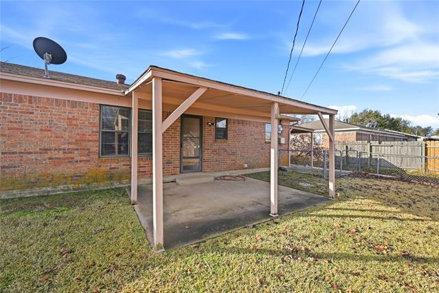 Building Photo - 306 Texoma Dr