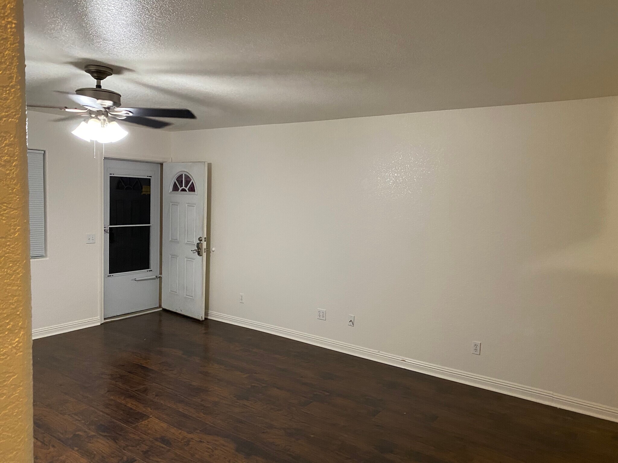 Living Room - 219 Turf Dr