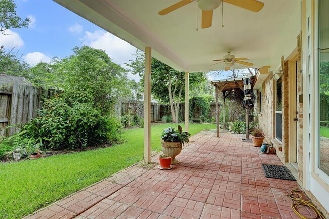 Building Photo - 3826 Carya Cir