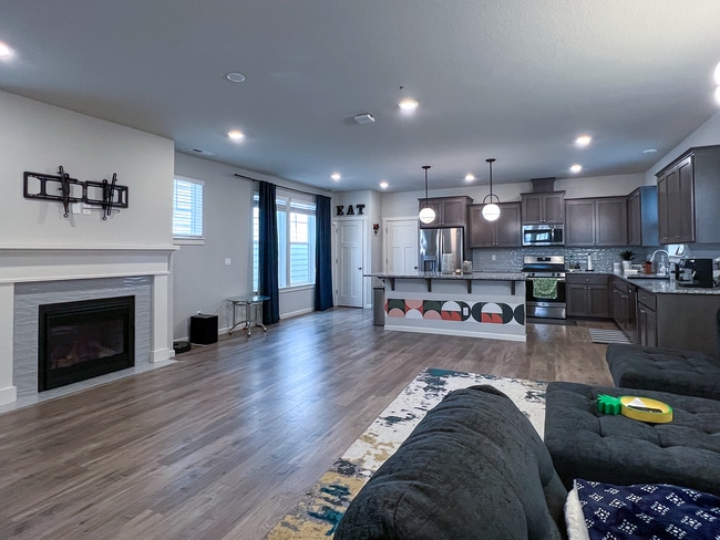 Building Photo - Amazing Location 3 Bedrooms 2.5 Bathrooms in the New Reeds Crossing Community!  Hillsboro near In...