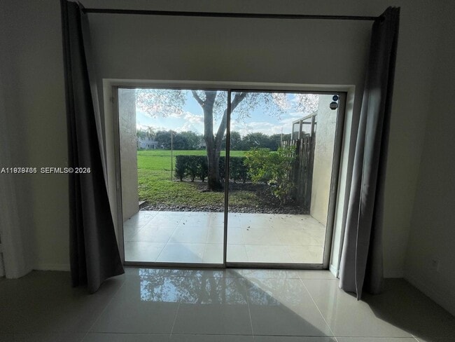 Building Photo - 16309 Emerald Cove Rd