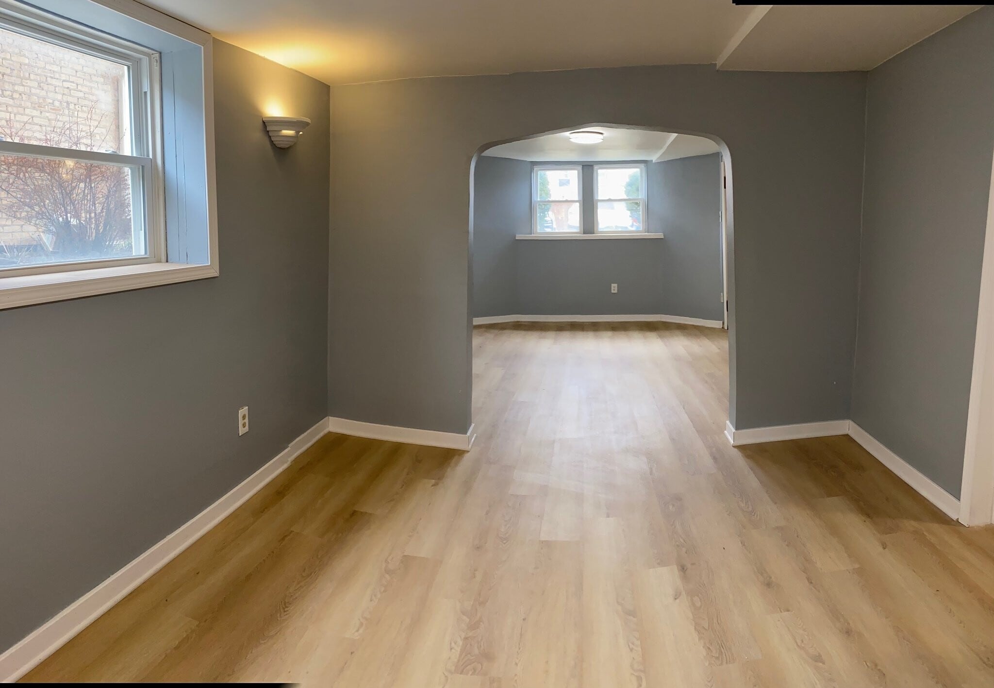 Building Photo - 3755 S Winchester Ave