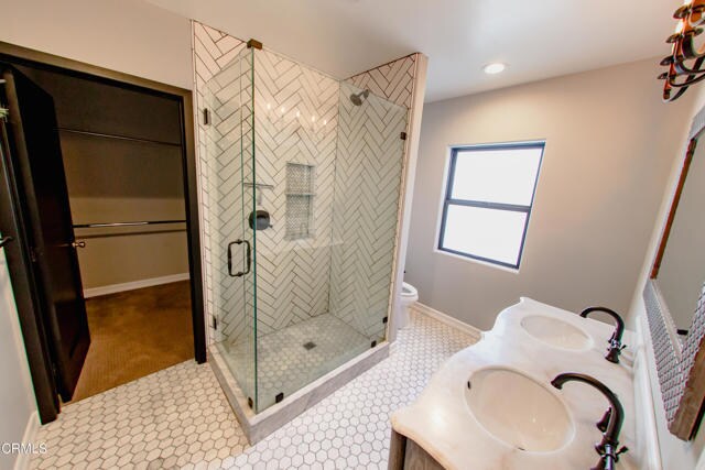 Building Photo - 55 S Catalina St