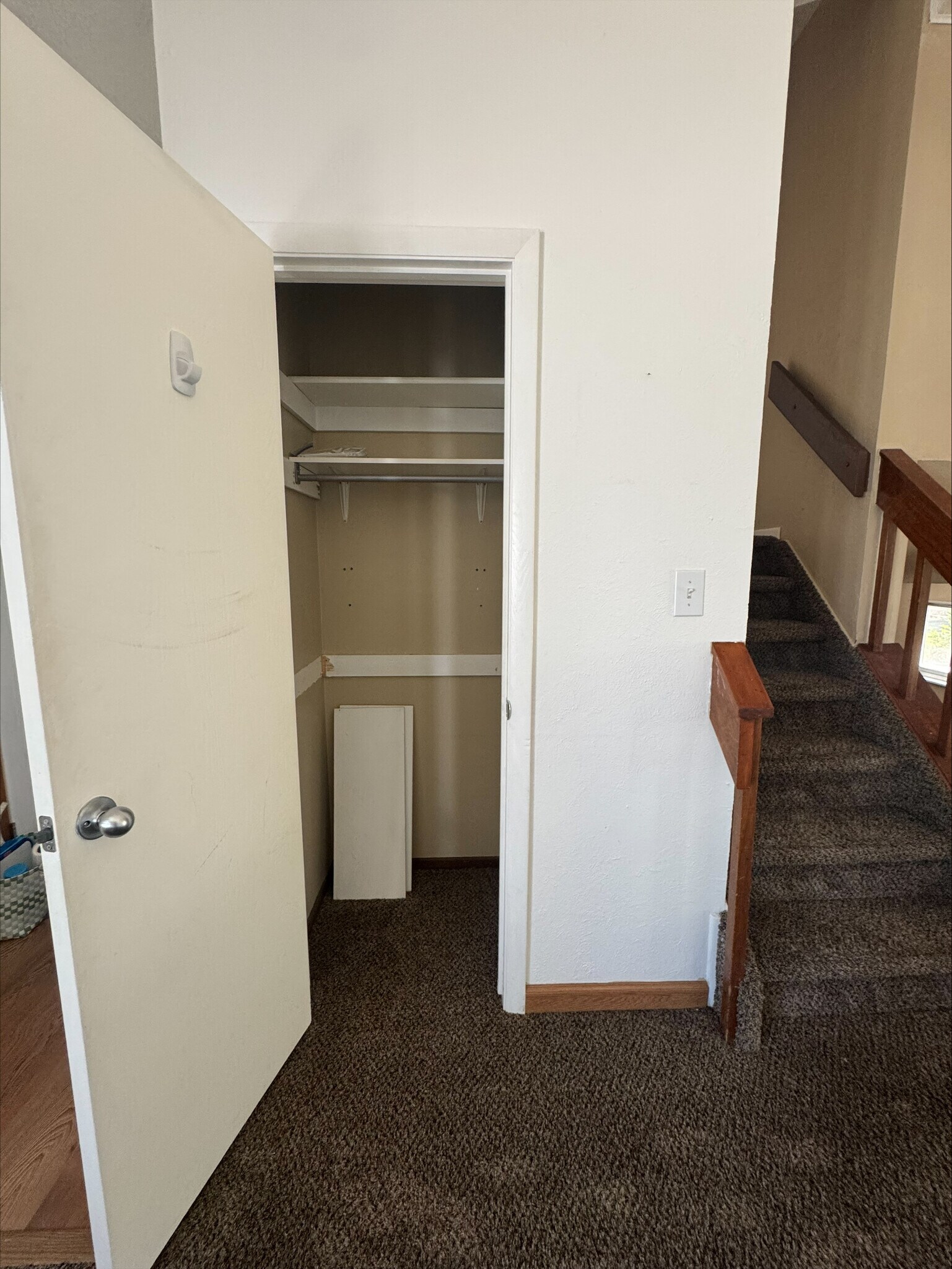main level coat closet - 5879 S Oak St
