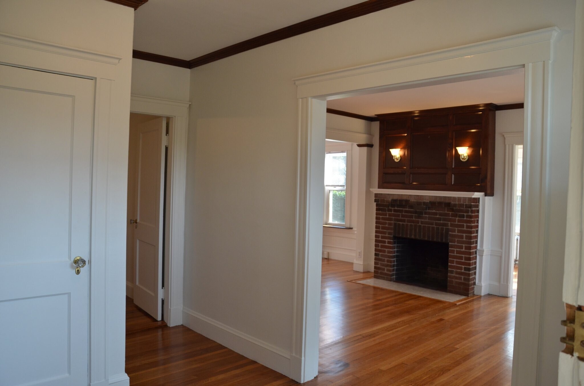 Building Photo - 16 Pierpont Rd
