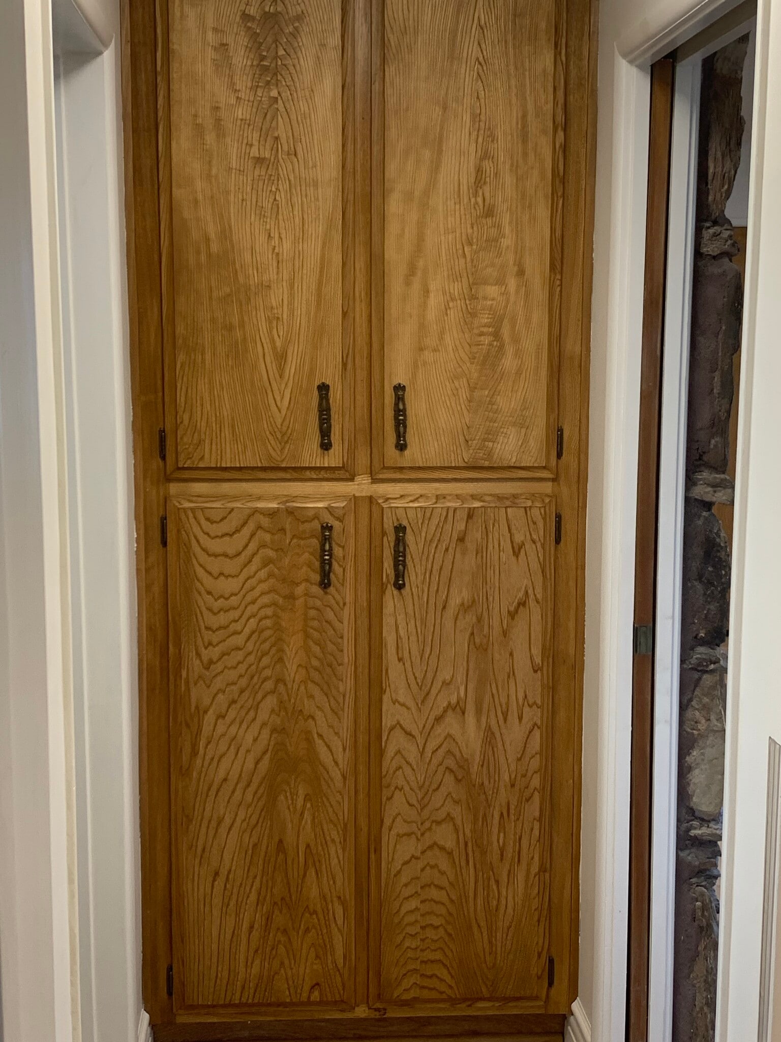 ARGE 6 SHELF LINEN CLOSET - 8322 Mango Ave