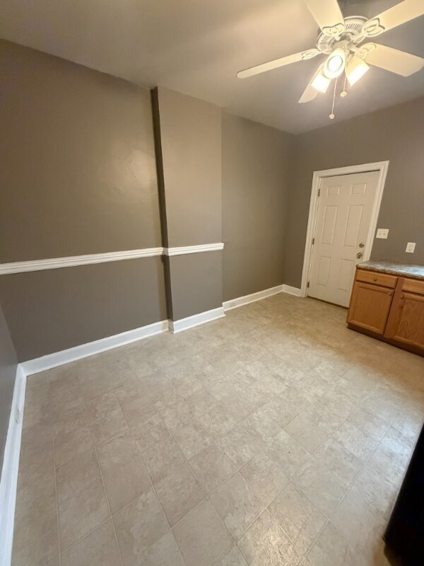 Building Photo - 3461 S Spring Ave