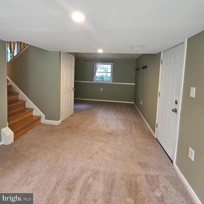 Building Photo - 2509 Foxcroft Way