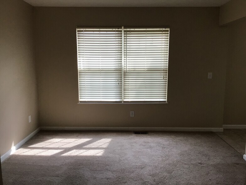 Building Photo - 8412 Celestial Cir