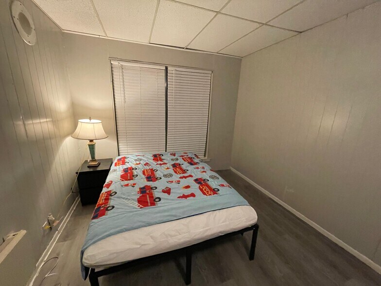 Building Photo - 3817 Titan Trl