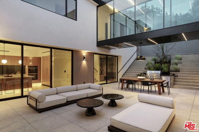 Building Photo - 5208 Sanchez Dr