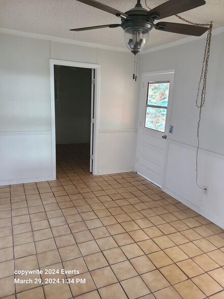 Building Photo - 13972 W Ozello Trl