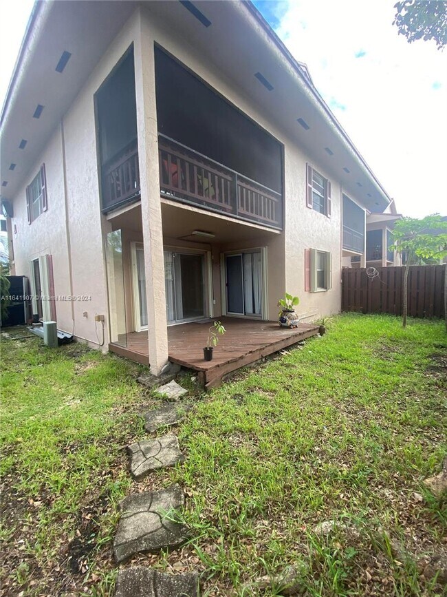 Building Photo - 11207 SW 88th St